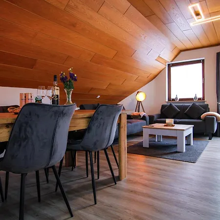 Stilvolle Wellness-ferienwohnung In Whirlpool, Sauna, Grill, Fitness, Billard & Moselblick Apartment