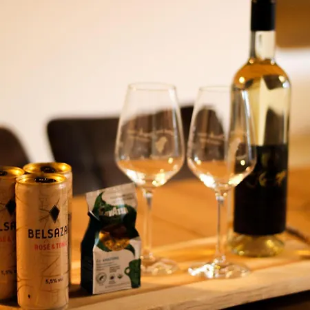 Stilvolle Wellness-ferienwohnung In Whirlpool, Sauna, Grill, Fitness, Billard & Moselblick Neef