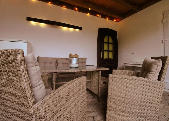 Apartamento Stilvolle Wellness-ferienwohnung In Whirlpool, Sauna, Grill, Fitness, Billard & Moselblick Neef