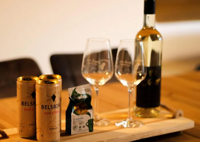 Stilvolle Wellness-ferienwohnung In Whirlpool, Sauna, Grill, Fitness, Billard & Moselblick Neef