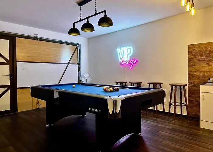 Stilvolle Wellness-ferienwohnung In Whirlpool, Sauna, Grill, Fitness, Billard & Moselblick * Neef